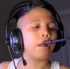 Gustavo White